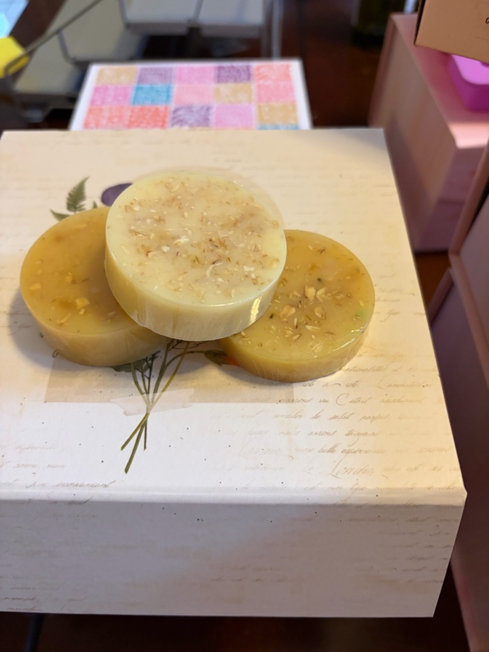 All-Natural Oatmeal Honey Body Wash Bars - Cream/Light Brown